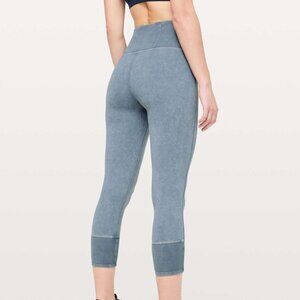 NEW Lululemon Wunder Under Crop 23" *Ribbed Washed Moon Blue size 8